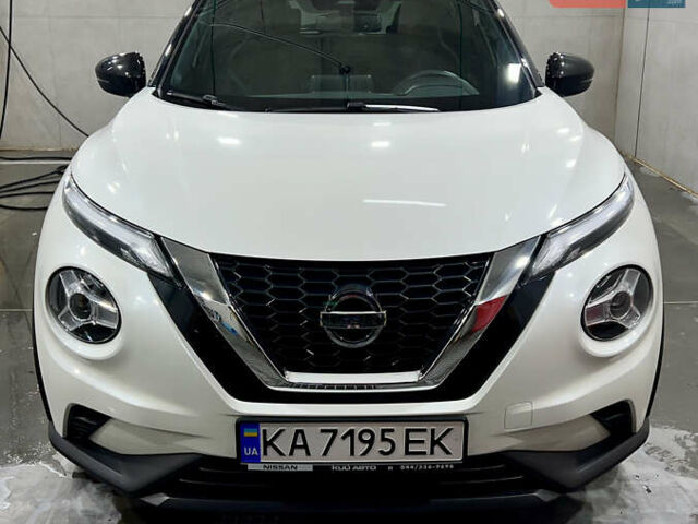 Белый Ниссан Жук, объемом двигателя 1 л и пробегом 39 тыс. км за 19700 $, фото 1 на Automoto.ua