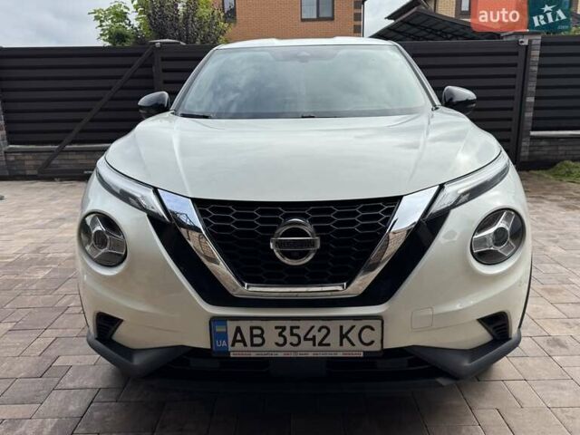 Белый Ниссан Жук, объемом двигателя 1 л и пробегом 23 тыс. км за 21000 $, фото 1 на Automoto.ua