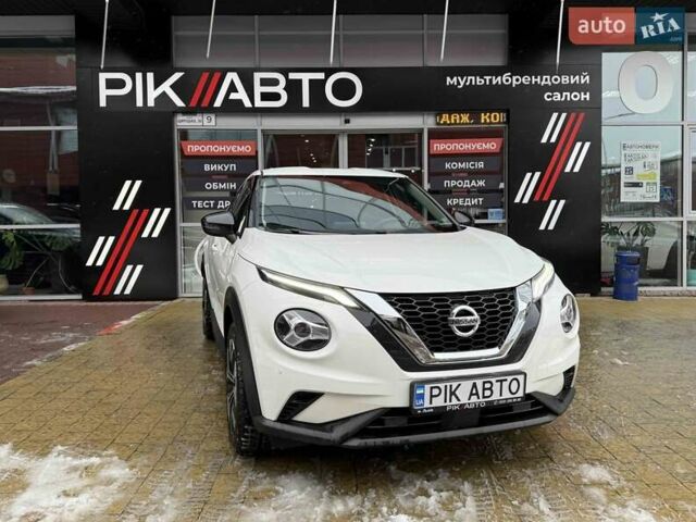 Белый Ниссан Жук, объемом двигателя 1 л и пробегом 61 тыс. км за 18900 $, фото 1 на Automoto.ua