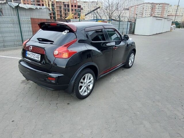 Черный Ниссан Жук, объемом двигателя 1.6 л и пробегом 124 тыс. км за 10700 $, фото 1 на Automoto.ua