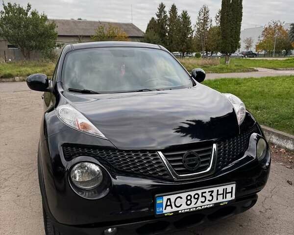 Черный Ниссан Жук, объемом двигателя 1.6 л и пробегом 197 тыс. км за 10500 $, фото 1 на Automoto.ua