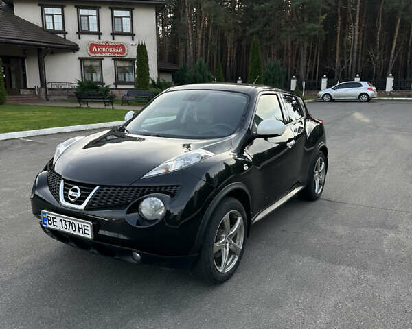 Черный Ниссан Жук, объемом двигателя 1.62 л и пробегом 216 тыс. км за 11000 $, фото 1 на Automoto.ua