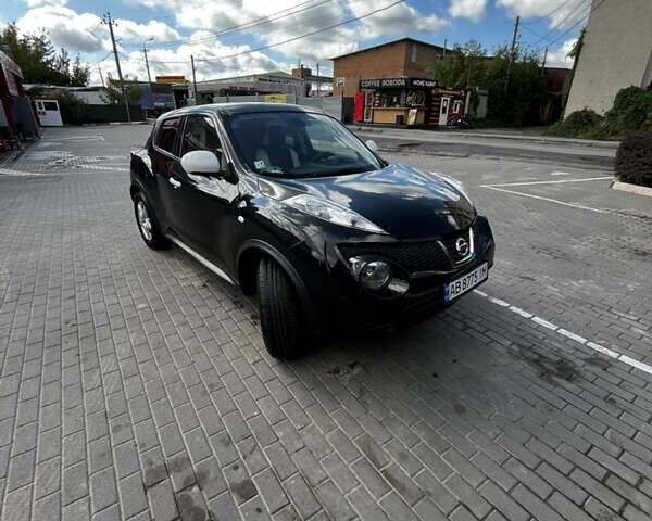 Черный Ниссан Жук, объемом двигателя 1.6 л и пробегом 115 тыс. км за 9900 $, фото 1 на Automoto.ua