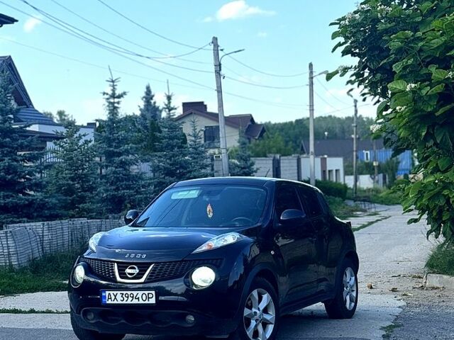 Чорний Ніссан Жук, об'ємом двигуна 1.6 л та пробігом 195 тис. км за 7500 $, фото 1 на Automoto.ua