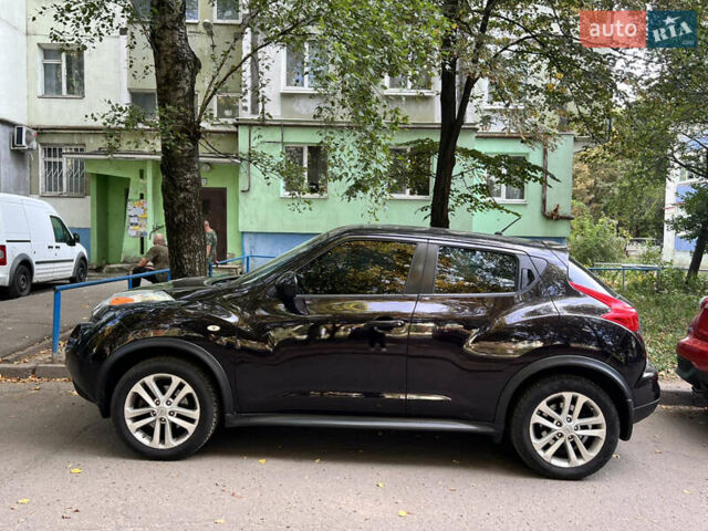 Черный Ниссан Жук, объемом двигателя 1.62 л и пробегом 225 тыс. км за 9500 $, фото 1 на Automoto.ua