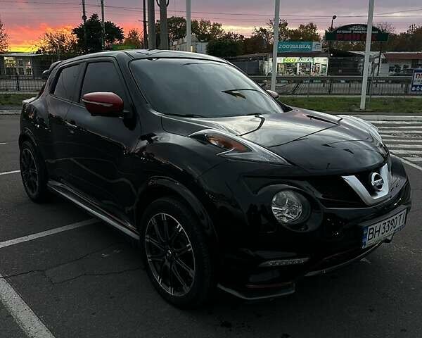 Черный Ниссан Жук, объемом двигателя 1.6 л и пробегом 135 тыс. км за 12300 $, фото 1 на Automoto.ua