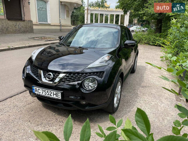 Черный Ниссан Жук, объемом двигателя 1.6 л и пробегом 110 тыс. км за 13700 $, фото 1 на Automoto.ua