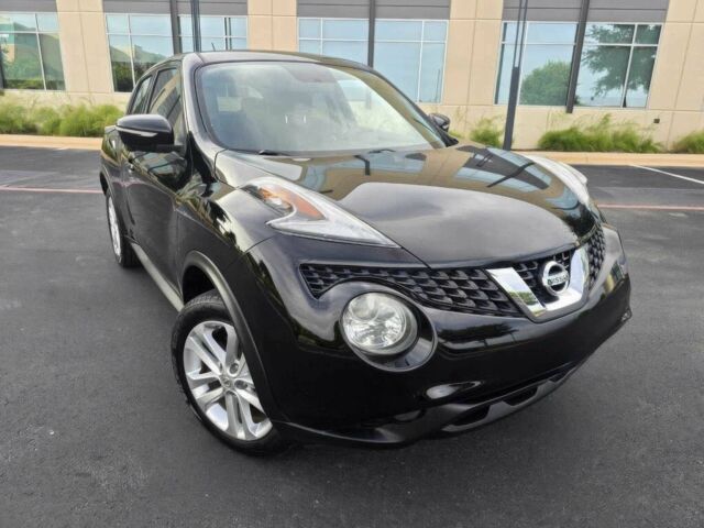 Черный Ниссан Жук, объемом двигателя 1.6 л и пробегом 70 тыс. км за 4800 $, фото 1 на Automoto.ua