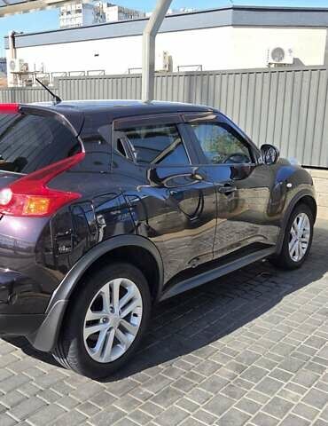 Фиолетовый Ниссан Жук, объемом двигателя 1.6 л и пробегом 160 тыс. км за 10500 $, фото 1 на Automoto.ua