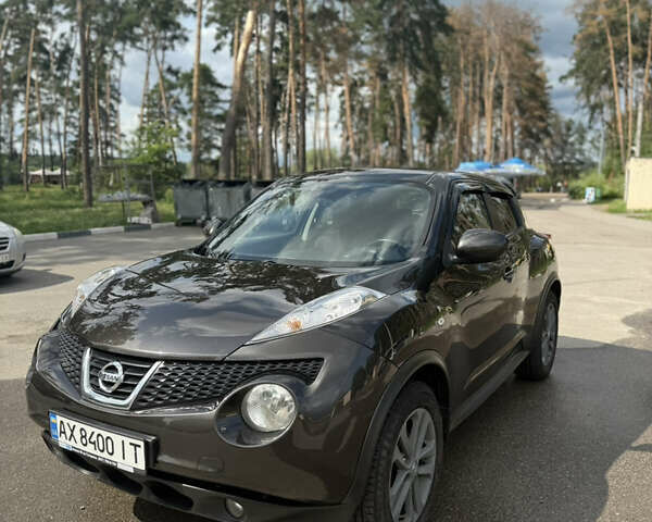 Коричневый Ниссан Жук, объемом двигателя 1.62 л и пробегом 108 тыс. км за 11000 $, фото 1 на Automoto.ua