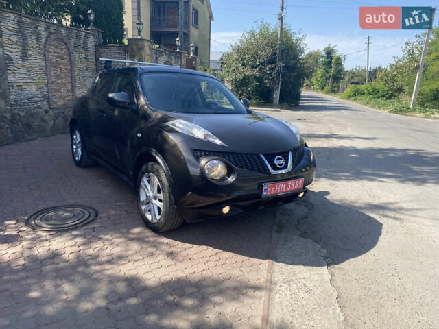 Коричневый Ниссан Жук, объемом двигателя 1.5 л и пробегом 235 тыс. км за 9100 $, фото 1 на Automoto.ua