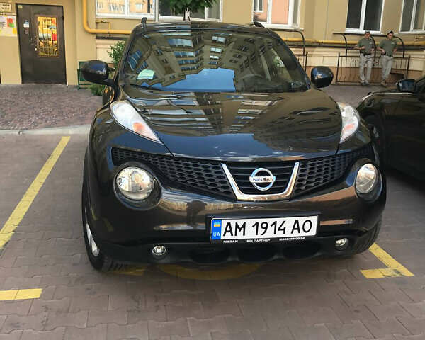 Коричневый Ниссан Жук, объемом двигателя 1.6 л и пробегом 136 тыс. км за 9500 $, фото 1 на Automoto.ua