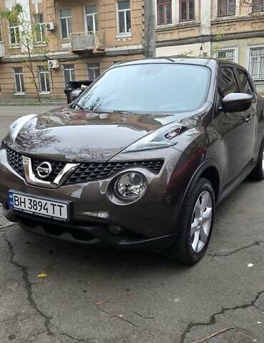 Коричневый Ниссан Жук, объемом двигателя 1.6 л и пробегом 46 тыс. км за 15700 $, фото 1 на Automoto.ua