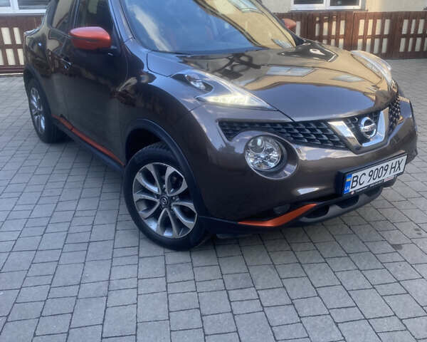 Коричневий Ніссан Жук, об'ємом двигуна 1.6 л та пробігом 118 тис. км за 13500 $, фото 1 на Automoto.ua