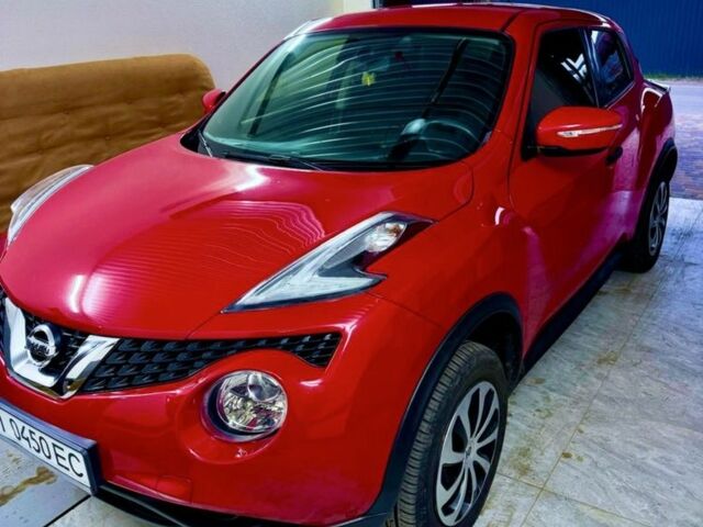 Красный Ниссан Жук, объемом двигателя 1.6 л и пробегом 45 тыс. км за 9000 $, фото 1 на Automoto.ua