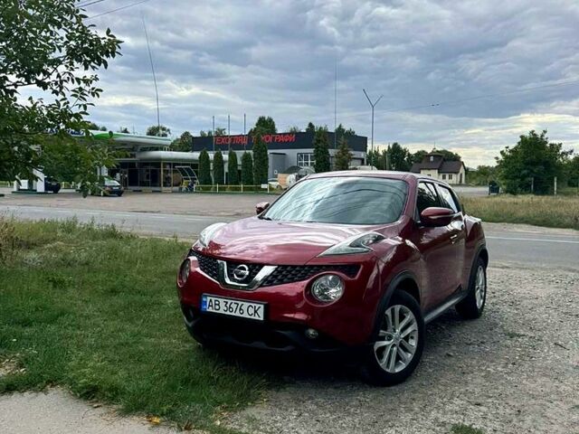 Красный Ниссан Жук, объемом двигателя 1.6 л и пробегом 85 тыс. км за 12500 $, фото 1 на Automoto.ua