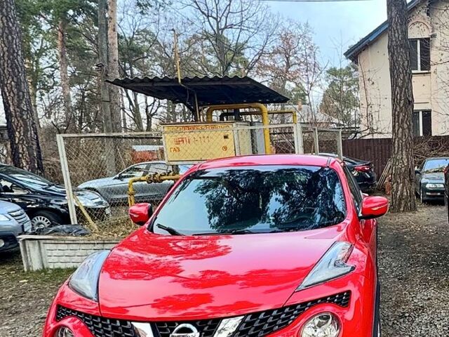 Червоний Ніссан Жук, об'ємом двигуна 1.6 л та пробігом 58 тис. км за 14500 $, фото 1 на Automoto.ua