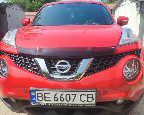 Червоний Ніссан Жук, об'ємом двигуна 1.6 л та пробігом 36 тис. км за 14500 $, фото 1 на Automoto.ua