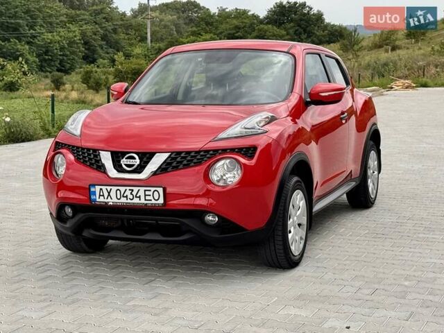 Червоний Ніссан Жук, об'ємом двигуна 1.6 л та пробігом 45 тис. км за 14500 $, фото 1 на Automoto.ua
