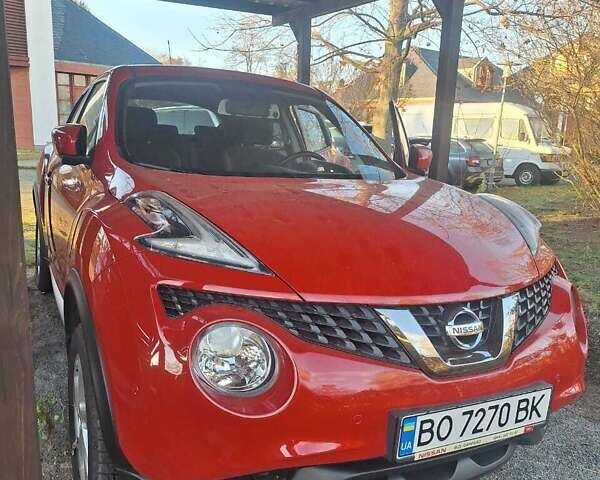 Красный Ниссан Жук, объемом двигателя 1.6 л и пробегом 28 тыс. км за 16908 $, фото 1 на Automoto.ua