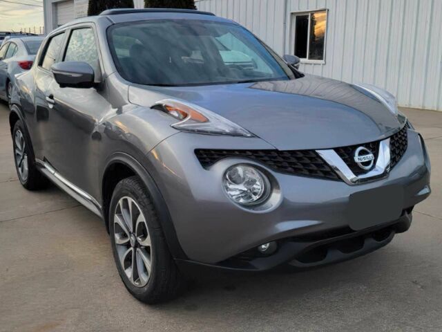 Серый Ниссан Жук, объемом двигателя 1.6 л и пробегом 50 тыс. км за 7000 $, фото 1 на Automoto.ua