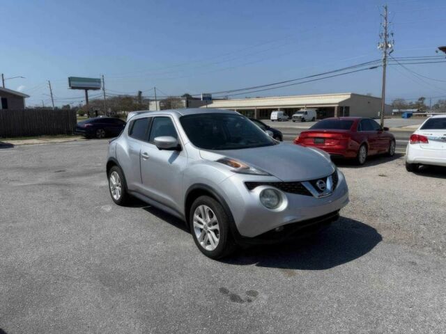 Сірий Ніссан Жук, об'ємом двигуна 0 л та пробігом 70 тис. км за 8600 $, фото 1 на Automoto.ua