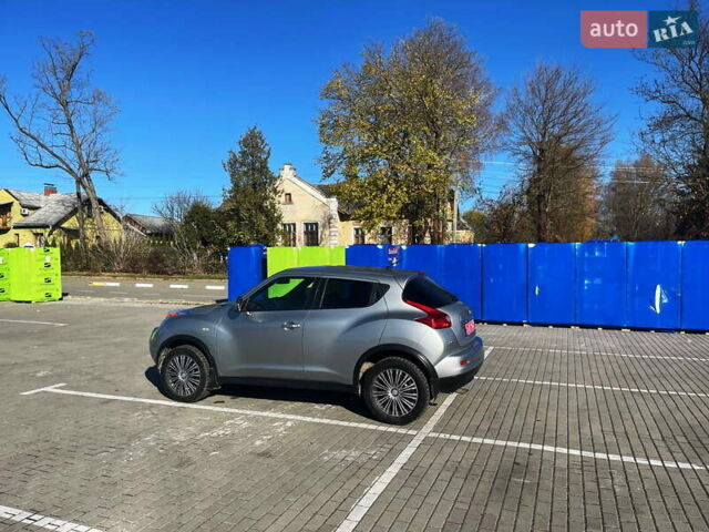 Серый Ниссан Жук, объемом двигателя 1.6 л и пробегом 198 тыс. км за 6850 $, фото 1 на Automoto.ua