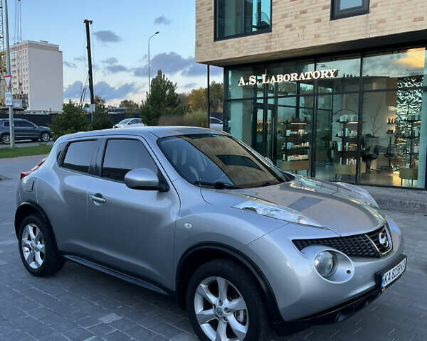Серый Ниссан Жук, объемом двигателя 1.6 л и пробегом 182 тыс. км за 9300 $, фото 1 на Automoto.ua