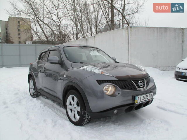 Серый Ниссан Жук, объемом двигателя 1.6 л и пробегом 193 тыс. км за 9900 $, фото 1 на Automoto.ua