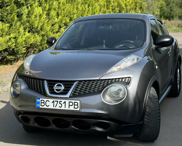 Серый Ниссан Жук, объемом двигателя 1.46 л и пробегом 116 тыс. км за 8700 $, фото 1 на Automoto.ua