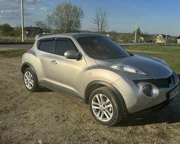 Сірий Ніссан Жук, об'ємом двигуна 1.46 л та пробігом 100 тис. км за 8500 $, фото 1 на Automoto.ua