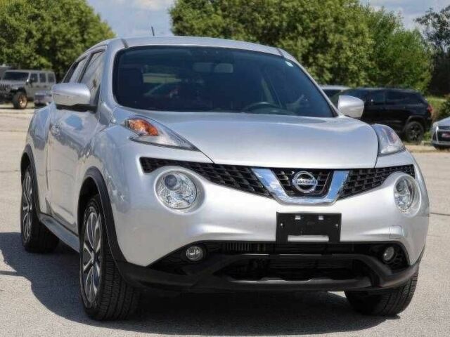 Сірий Ніссан Жук, об'ємом двигуна 1.6 л та пробігом 99 тис. км за 8900 $, фото 1 на Automoto.ua