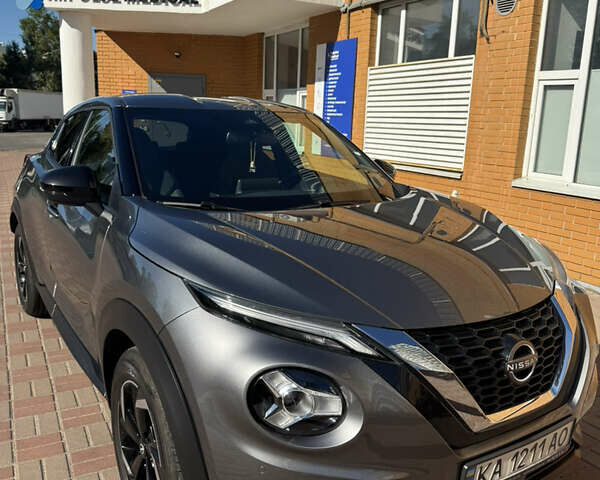 Серый Ниссан Жук, объемом двигателя 1 л и пробегом 14 тыс. км за 21500 $, фото 1 на Automoto.ua