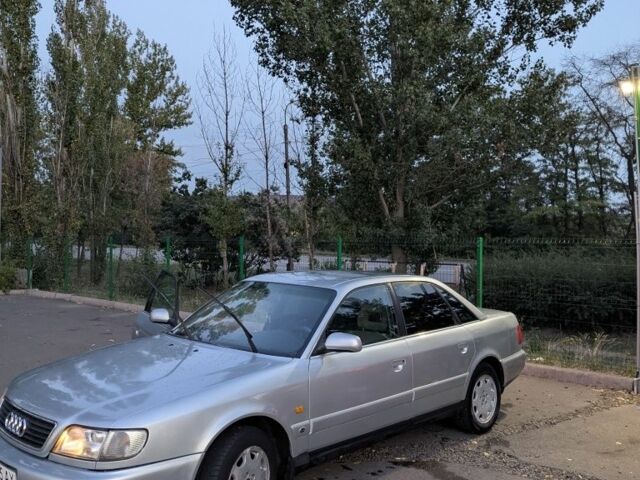 Синий Ниссан Жук, объемом двигателя 1.6 л и пробегом 218 тыс. км за 9351 $, фото 1 на Automoto.ua