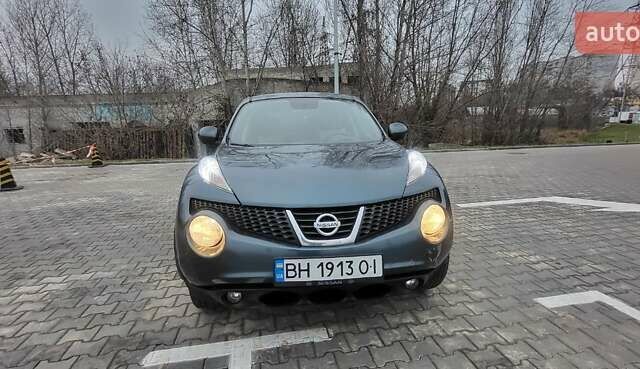 Синий Ниссан Жук, объемом двигателя 1.6 л и пробегом 216 тыс. км за 8900 $, фото 1 на Automoto.ua