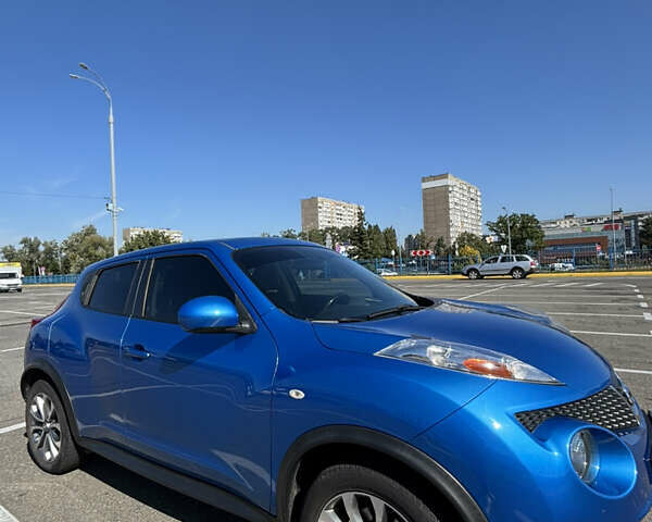 Синий Ниссан Жук, объемом двигателя 1.62 л и пробегом 156 тыс. км за 10300 $, фото 1 на Automoto.ua