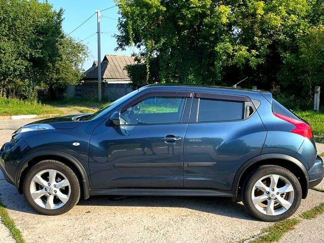 Синій Ніссан Жук, об'ємом двигуна 1.6 л та пробігом 186 тис. км за 10000 $, фото 1 на Automoto.ua