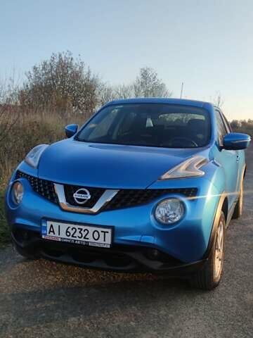 Синий Ниссан Жук, объемом двигателя 1.6 л и пробегом 99 тыс. км за 15000 $, фото 1 на Automoto.ua