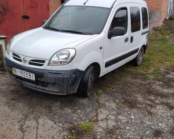 Белый Ниссан Кубистар, объемом двигателя 1.46 л и пробегом 400 тыс. км за 3000 $, фото 1 на Automoto.ua