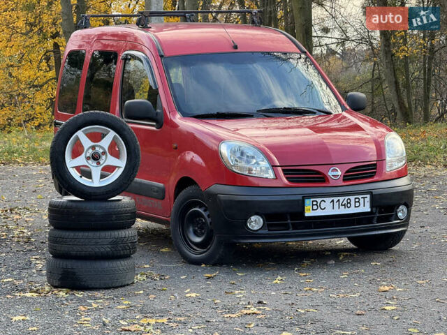 Красный Ниссан Кубистар, объемом двигателя 1.46 л и пробегом 219 тыс. км за 3650 $, фото 1 на Automoto.ua
