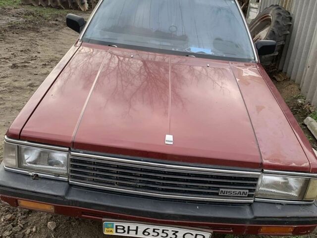 Красный Ниссан Лаурел, объемом двигателя 0 л и пробегом 100 тыс. км за 1100 $, фото 1 на Automoto.ua