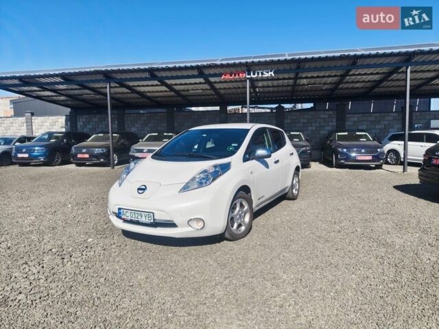 Белый Ниссан Лиф, объемом двигателя 0 л и пробегом 187 тыс. км за 5900 $, фото 1 на Automoto.ua