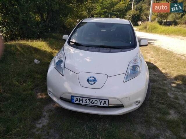 Белый Ниссан Лиф, объемом двигателя 0 л и пробегом 181 тыс. км за 6445 $, фото 1 на Automoto.ua