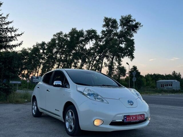 Білий Ніссан Ліф, об'ємом двигуна 0 л та пробігом 177 тис. км за 7250 $, фото 1 на Automoto.ua