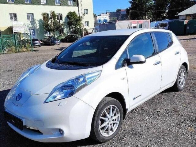 Белый Ниссан Лиф, объемом двигателя 0 л и пробегом 83 тыс. км за 7499 $, фото 1 на Automoto.ua