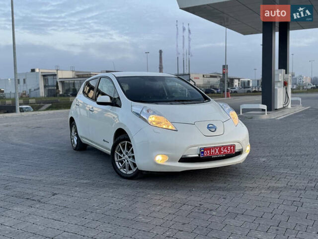 Белый Ниссан Лиф, объемом двигателя 0 л и пробегом 91 тыс. км за 7400 $, фото 1 на Automoto.ua