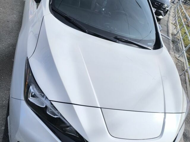 Білий Ніссан Ліф, об'ємом двигуна 0 л та пробігом 129 тис. км за 13000 $, фото 1 на Automoto.ua