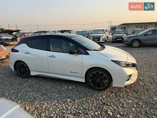 Белый Ниссан Лиф, объемом двигателя 0 л и пробегом 33 тыс. км за 16400 $, фото 1 на Automoto.ua