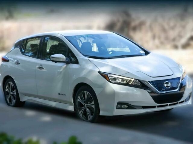 Білий Ніссан Ліф, об'ємом двигуна 0 л та пробігом 32 тис. км за 5500 $, фото 1 на Automoto.ua