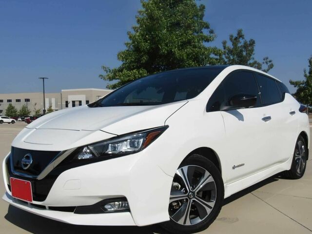 Білий Ніссан Ліф, об'ємом двигуна 0 л та пробігом 44 тис. км за 14000 $, фото 1 на Automoto.ua